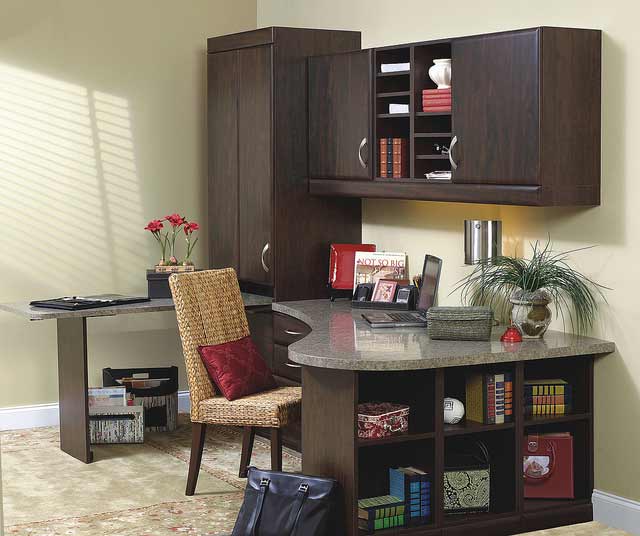 Custom Desks & Inspirations for Your Home Office