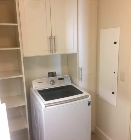 5050-LaundryRoom-AntiqueWhiteShaker-04