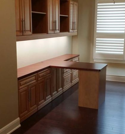 HomeOffice-TraditionalMaple-01