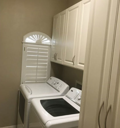 LaundryRoom-TraditionalAntiqueWhite-02