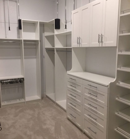 White-Shaker-Closet-(1)