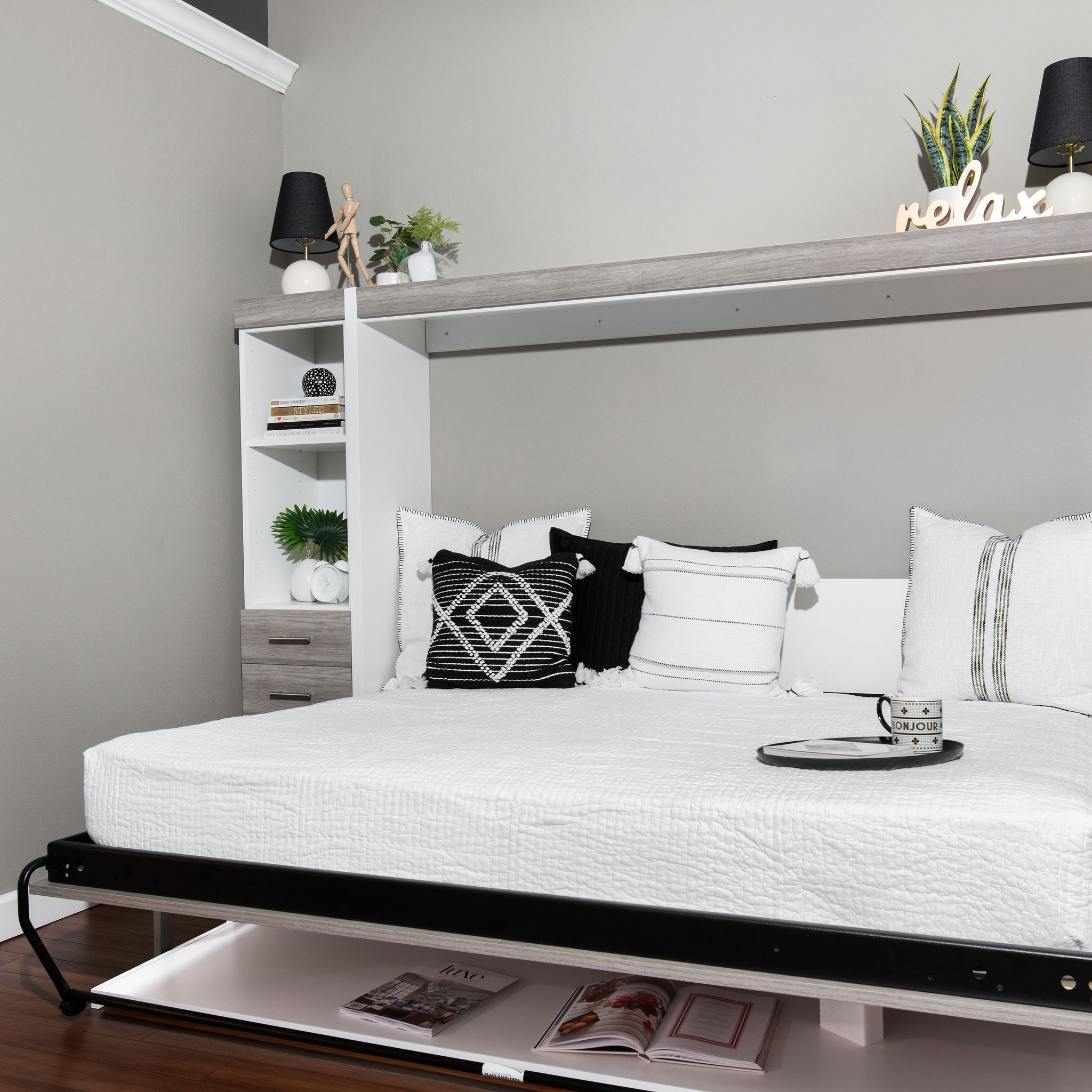 Looking for a desk panel bed? Visit our Murphy bed Austin TX showroom on Anderson Ln. to build your custom Murphy bed.