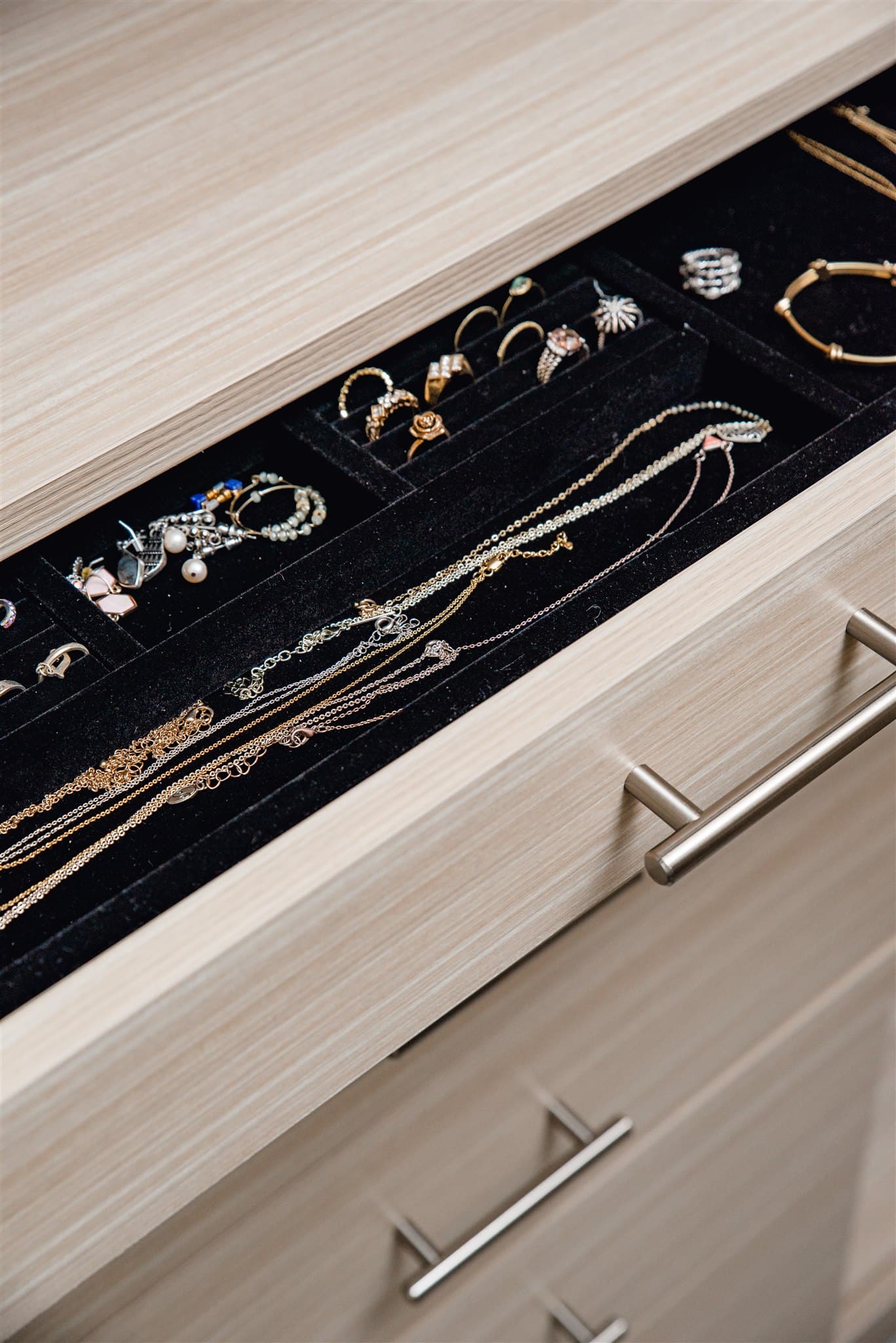 Our custom closet designs are flexible, functional, and stylish, creating a unique space in your home. Choose from accessories and features that heighten the look and functionality, individualized just for you. Discover versatile solutions for your home today!