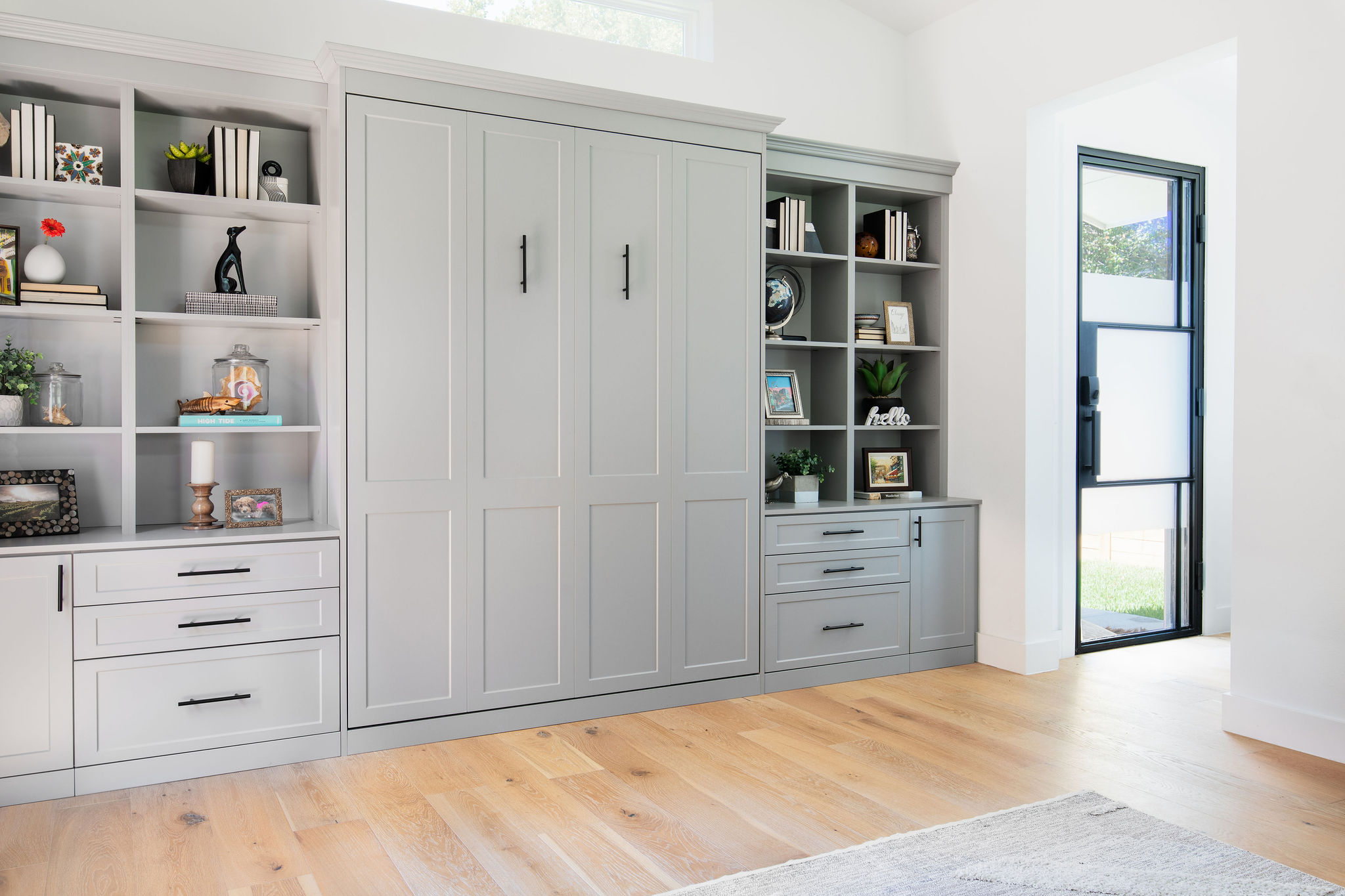 "Maximize space with our Murphy beds. Transform your room effortlessly from day to night, combining functionality and style. Discover versatile solutions for small spaces. Explore our Murphy bed collection now!"