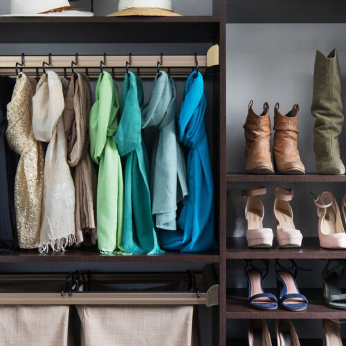 Considering a custom closet builder? Le the custom closet designers at More Space Space help.