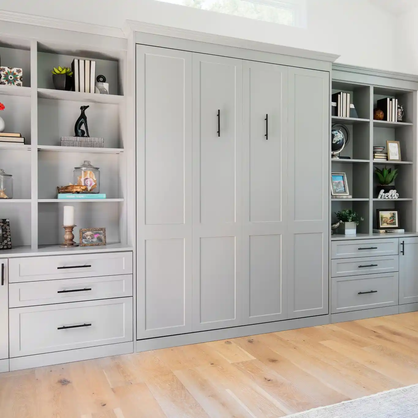 Metropolitan panel bed in grey shaker in a wall-to-wall solution.