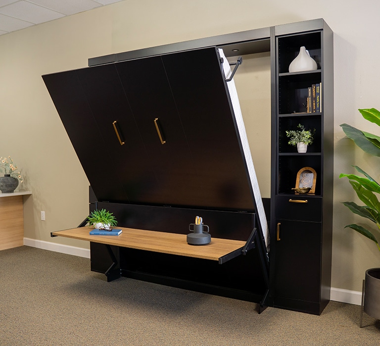 Metropolitan bed with leveling desk Metropolitan bed with leveling desk opening